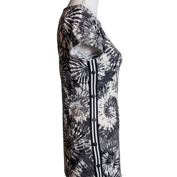 Gray White Tie Dye Bodycon T-Shirt Dress Juniors Sz Med 7-9 Crewneck Stretchy - Picture 4 of 16